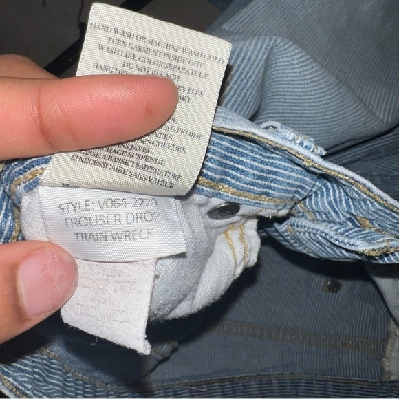 Vince Light Wash Trouser Drop Train Wreck Jeans - Picture 10 of 10